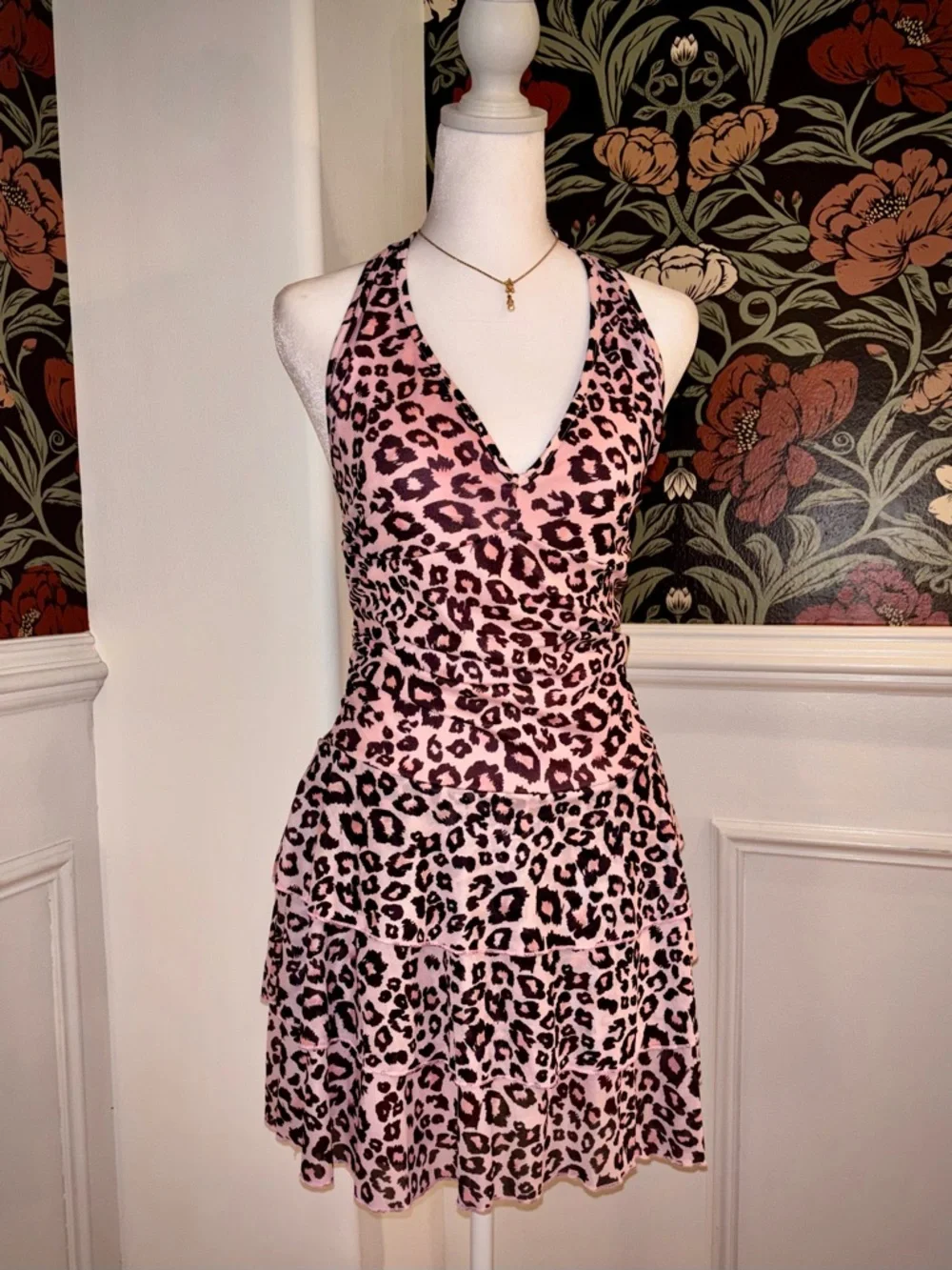 Pink Leopard ๐ Mesh Ruffle Skirt Halter Dress - Picture 2 of 5